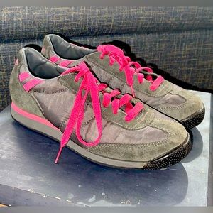 • WOMENS POLO SPORT CHARCOAL GRAY SUEDE SNEAKERS SIZE 6.5